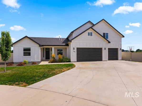 424 October Sky St, New Plymouth, ID 83655