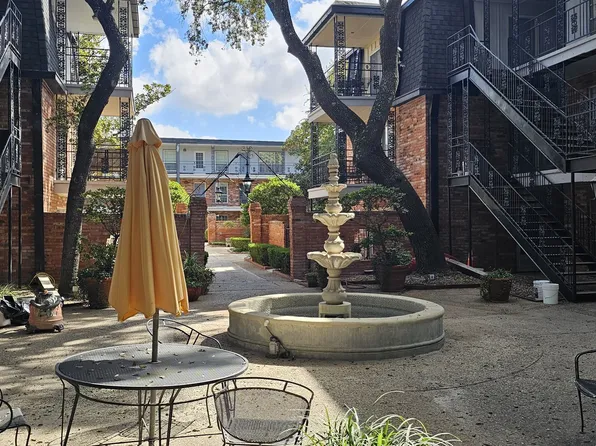 8401 N NEW BRAUNFELS AVE #126A, San Antonio, TX 78209
