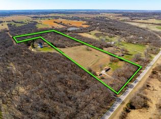 24069 Chieftain Rd, Lawrence, KS 66044
