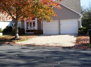 40 S Baker Dr, Jackson, NJ 08527