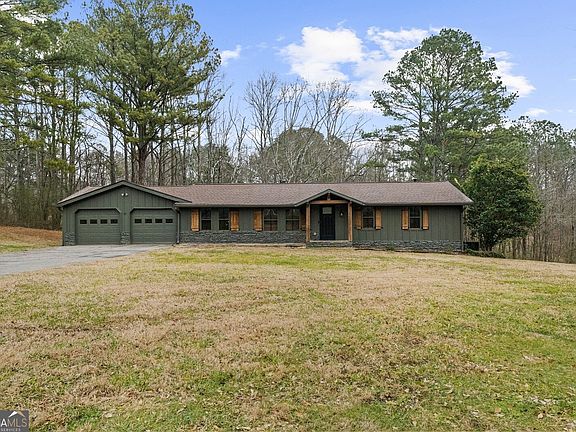 2nd image of 4882 Sugar Pike Rd