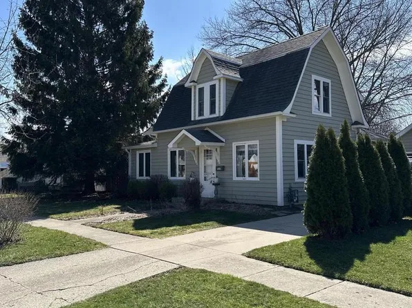 522 Spring STREET, Lake Geneva, WI 53147