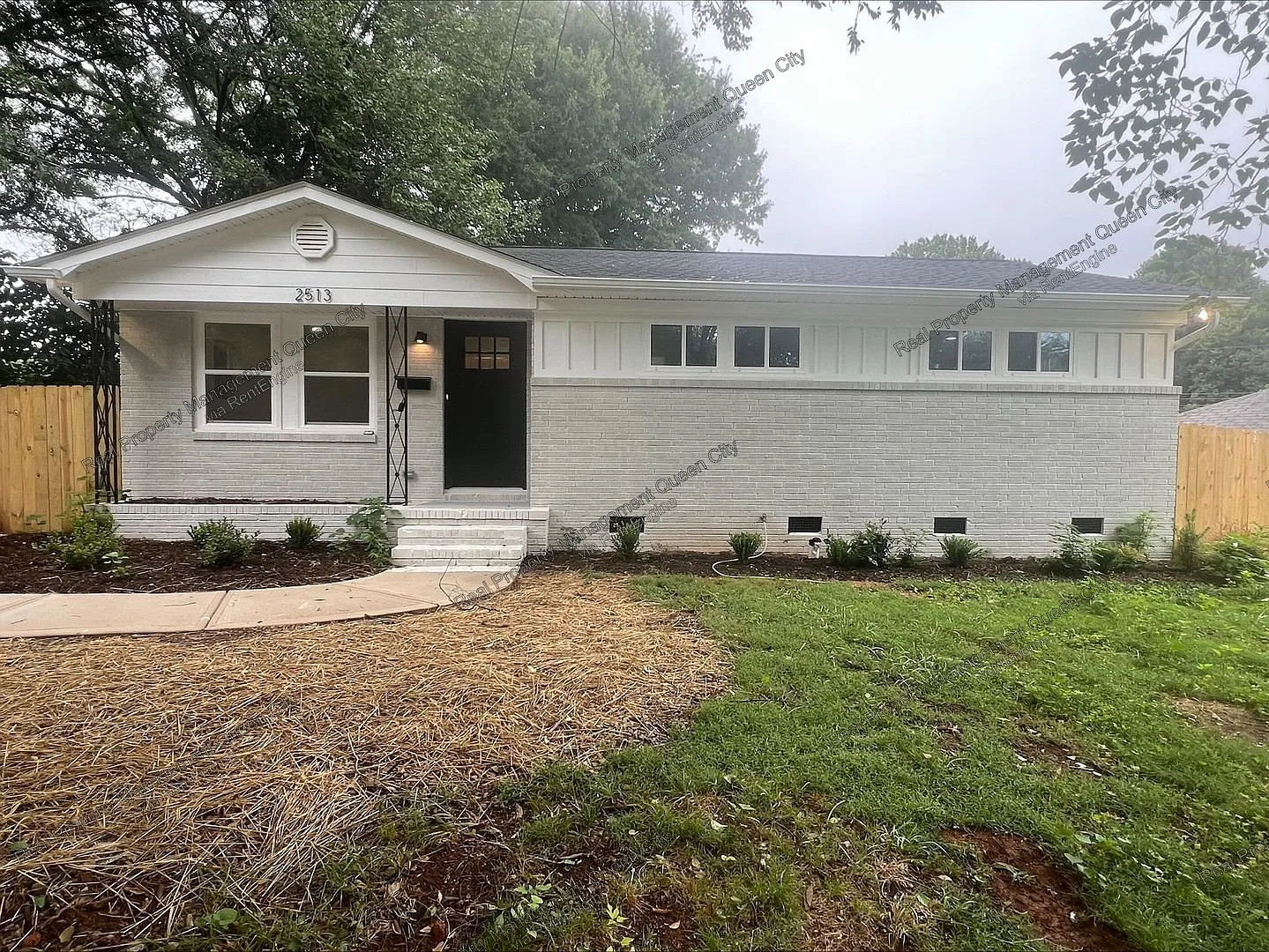 3 bed, 2.0 bath, 1144 sqft, $1,895 — Photo 1