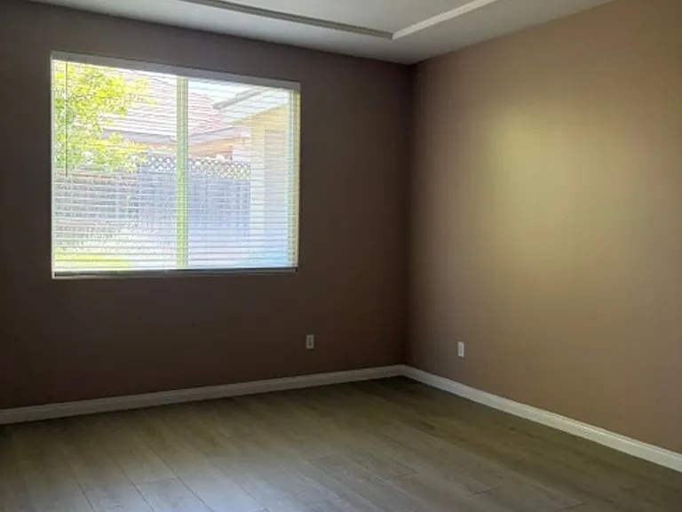11713 Alton Manor Dr — Photo 7