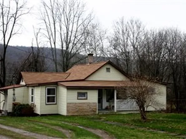 573 Dalrymple St, Pittsfield, PA 16340