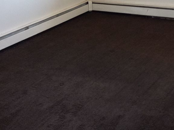 3rd image of 150 Rosalyn Ct #304A