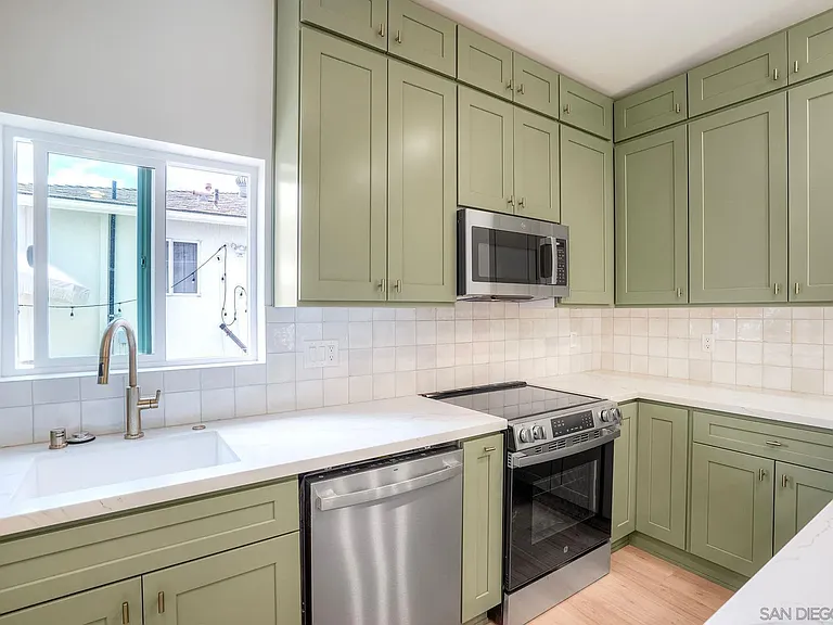 6942 Eberhart St — Photo 11