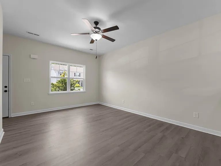 602 Justice Farm Dr — Photo 4