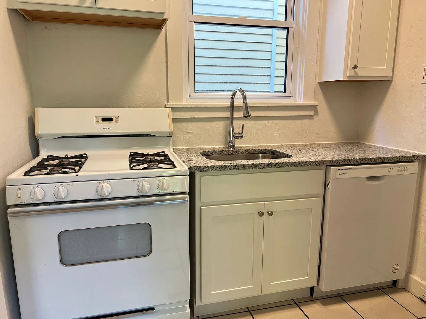 Room to Live, Space to Love! | Updated Home with Hardwood Floors & Flexible Lease Options — Photo 2