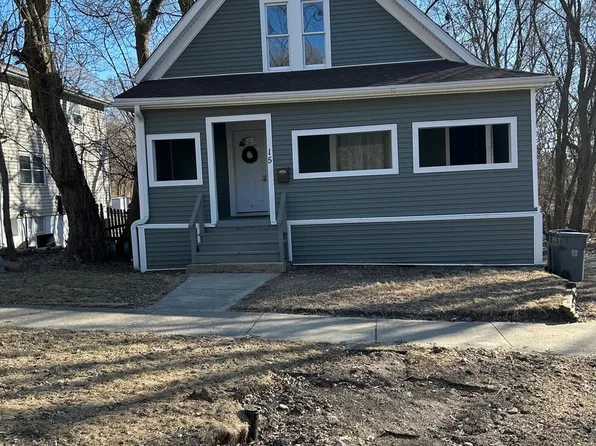 15 Lovell St, Elgin, IL 60120