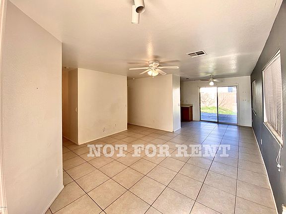 5th image of 3062 W Abraham Ln