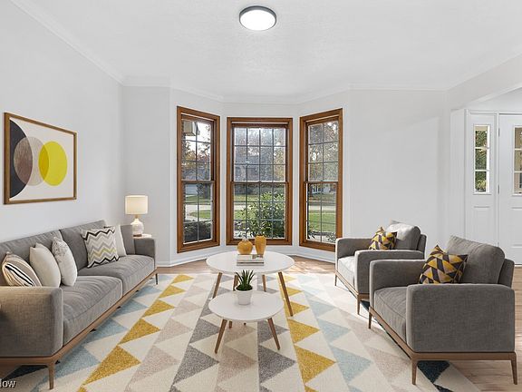 3rd image of 30254 Washington Way