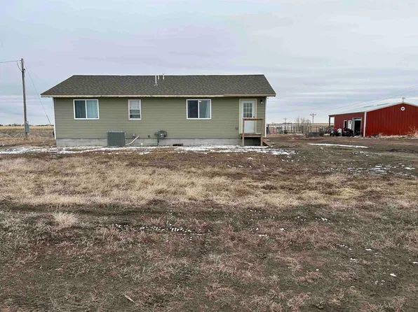 41004 773rd Rd, Gothenburg, NE 69138