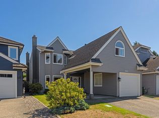 8366 Dayton Ct, Richmond, BC V6Y 3H6