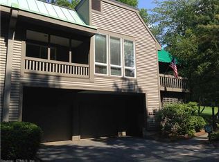 12 Mulberry Ln, Avon, CT 06001