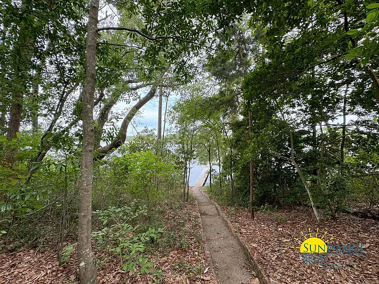 7 Longwood Dr — Photo 21