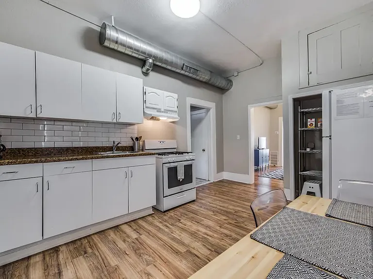 215 Blanco Rd #1 — Photo 11