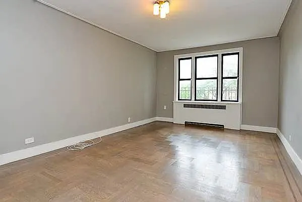 Rented by Bruma Realty LLC | media 4