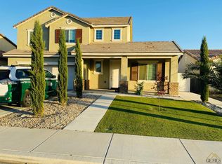5127 Shimmer Brook Dr, Bakersfield, CA 93313
