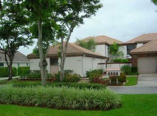 11913 Glenmore Dr, Coral Springs, FL 33071