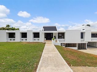 2042 Jose Fidalgo Dm, San Juan, PR 00926