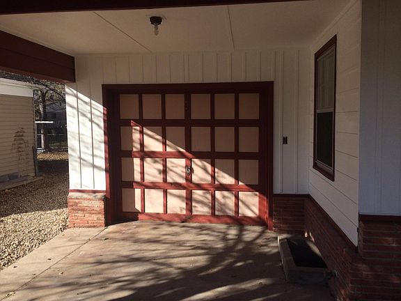 2nd image of 304 Kenwood Dr