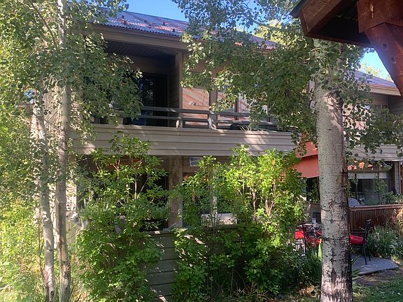 2nd image of 82 Weant Blvd