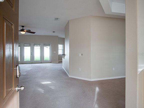 5th image of 3576 Somerset Cir