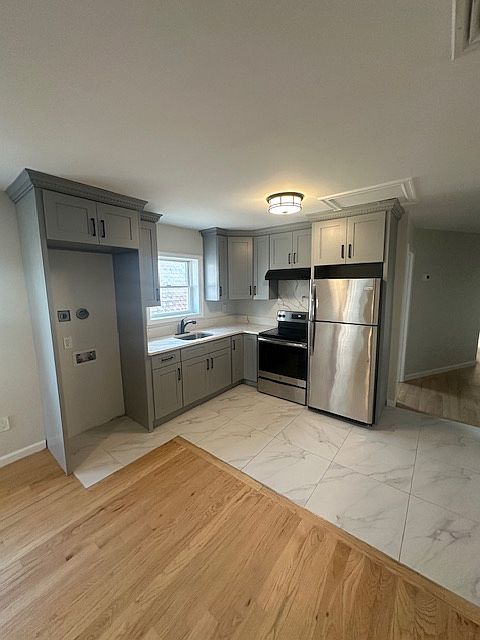 1st image of 95-28 113th St #3