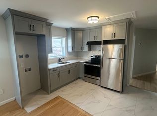 95-28 113th St #3, South Richmond Hill, NY 11419
