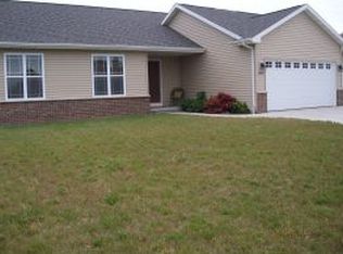 N8959 Blackoak St, MENASHA, WI 54952