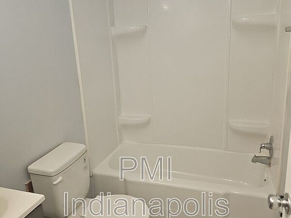 5th image of 3243 Guilford Ave