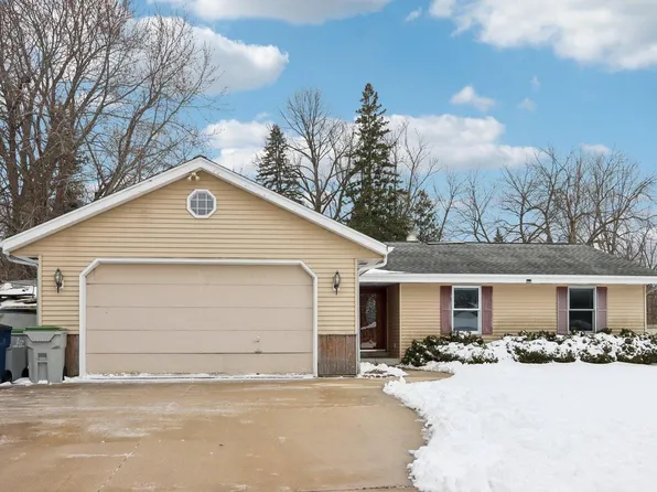 10719 West Calumet ROAD, Milwaukee, WI 53224