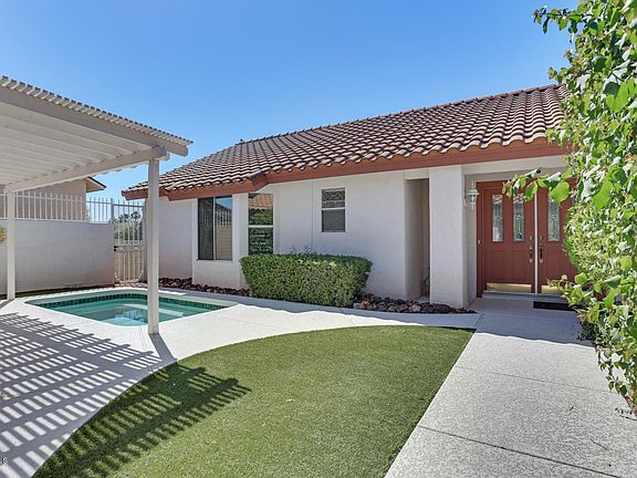 2nd image of 13549 W Pavillion Dr