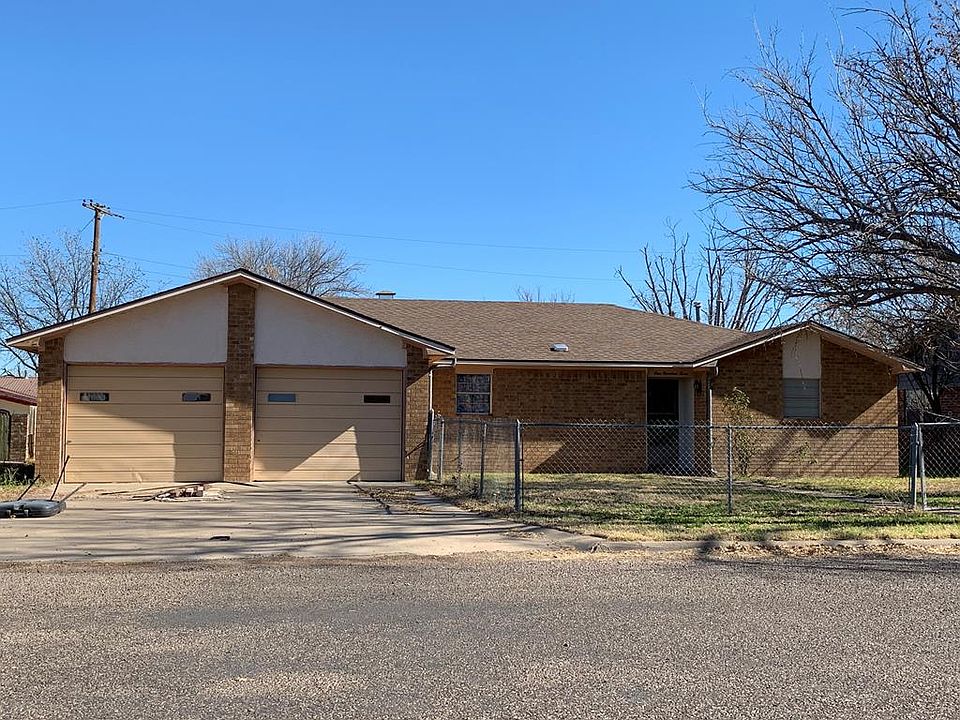 1st image of 103 S Mesquite