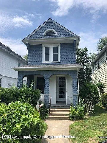 8 Buena Vista Ct — Photo 1