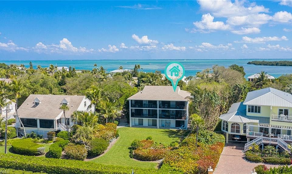 1st image of 15411 Captiva Dr #C6