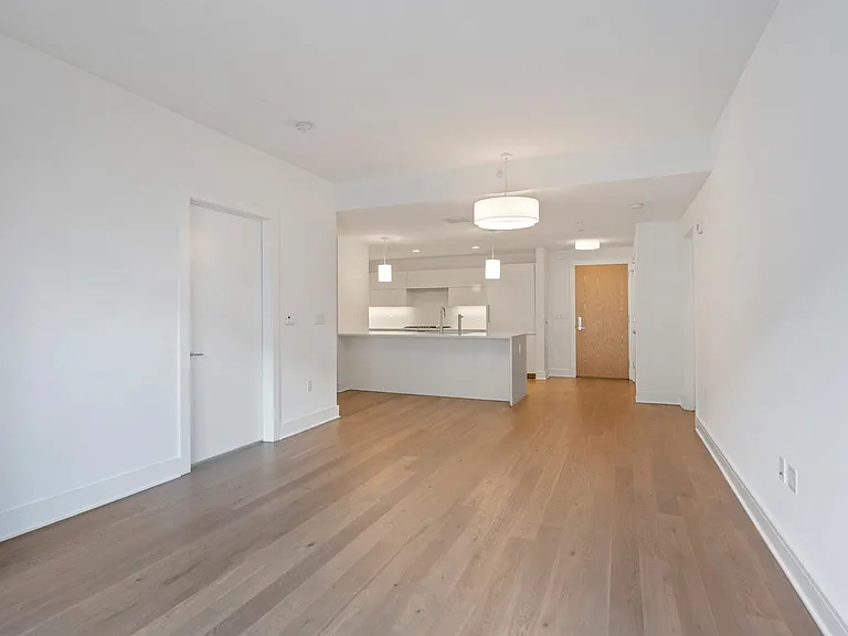 9 Avenue At Port Imperial #921 — Photo 2