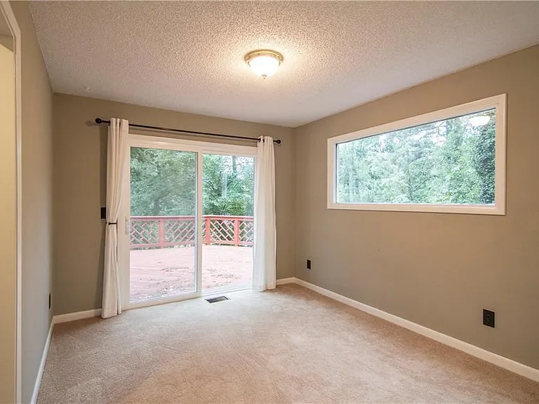 195 Fall Creek Trce — Photo 9