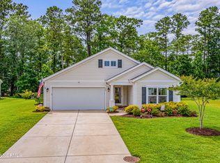 733 Pickering Dr NW, Calabash, NC 28467