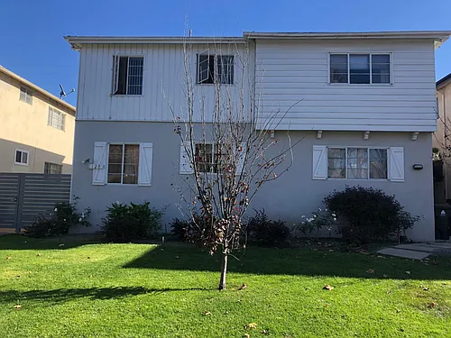 128 S Hayworth Ave #4 Photo 1