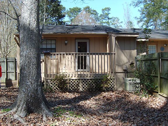 4th image of 2123 Victory Garden Ln