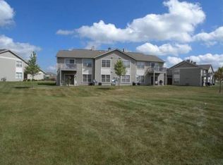 931 Arvle Cir, Sycamore, IL 60178