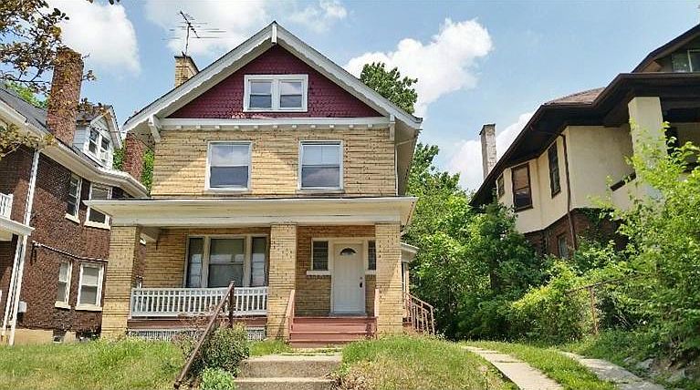1st image of 414 E Mitchell Ave
