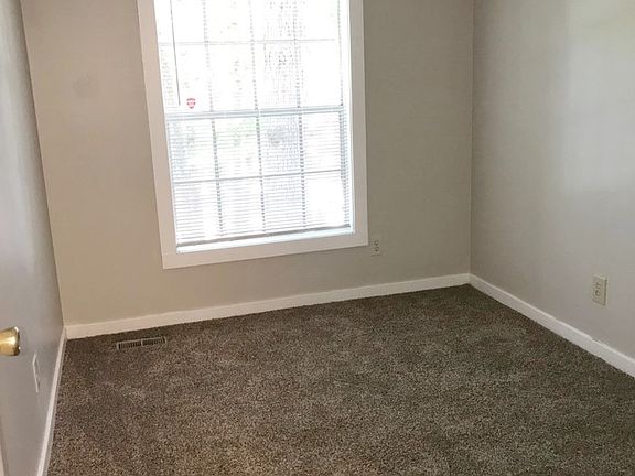 4th image of 3234 Newcastle Way