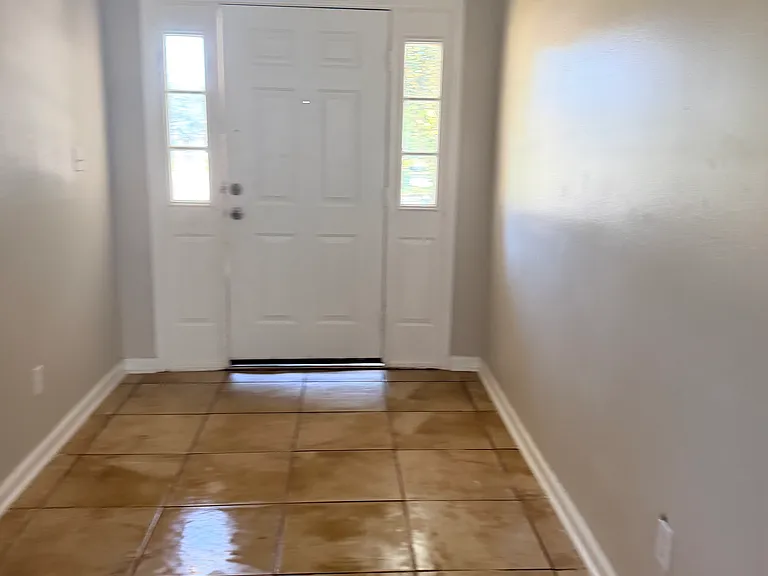 1136 Signal Hill Ln — Photo 4