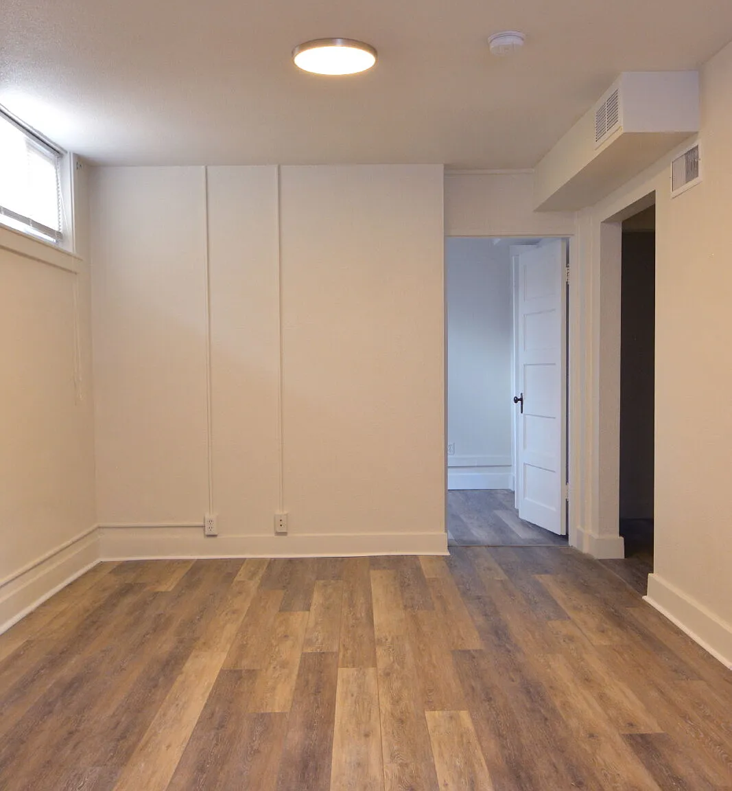 2 bed, 1.0 bath, 791 sqft, $1,350 — Photo 1