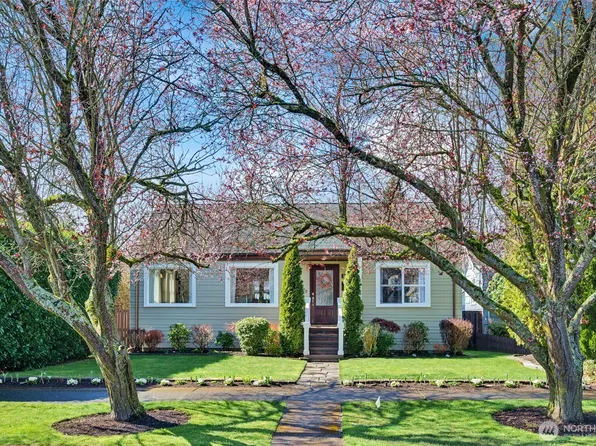 1118 Hoyt Avenue, Everett, WA 98201