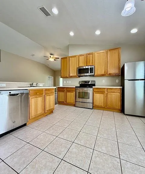 4035 Langdrum Dr — Photo 31