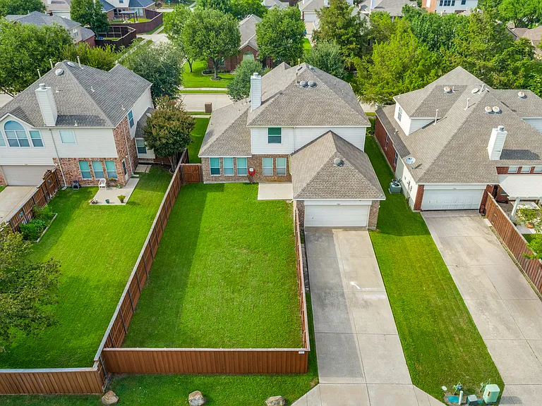 5925 Pine Meadow Ln — Photo 24